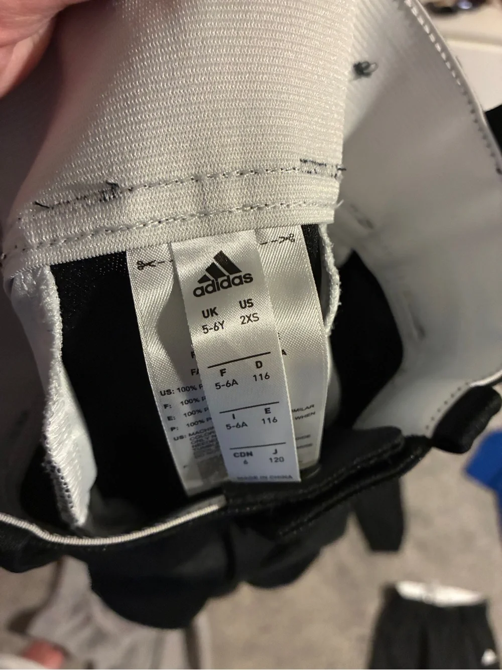 Under Armour pairs total